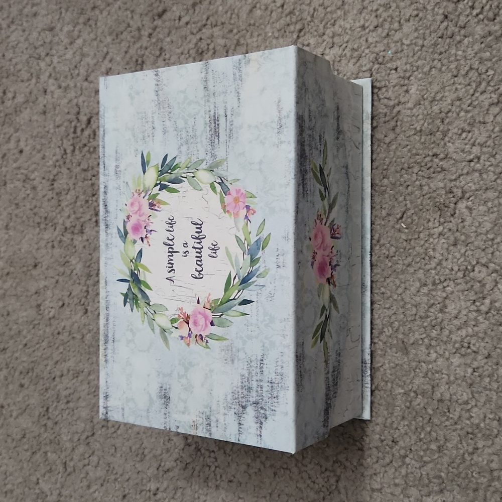 Floral Trinket box